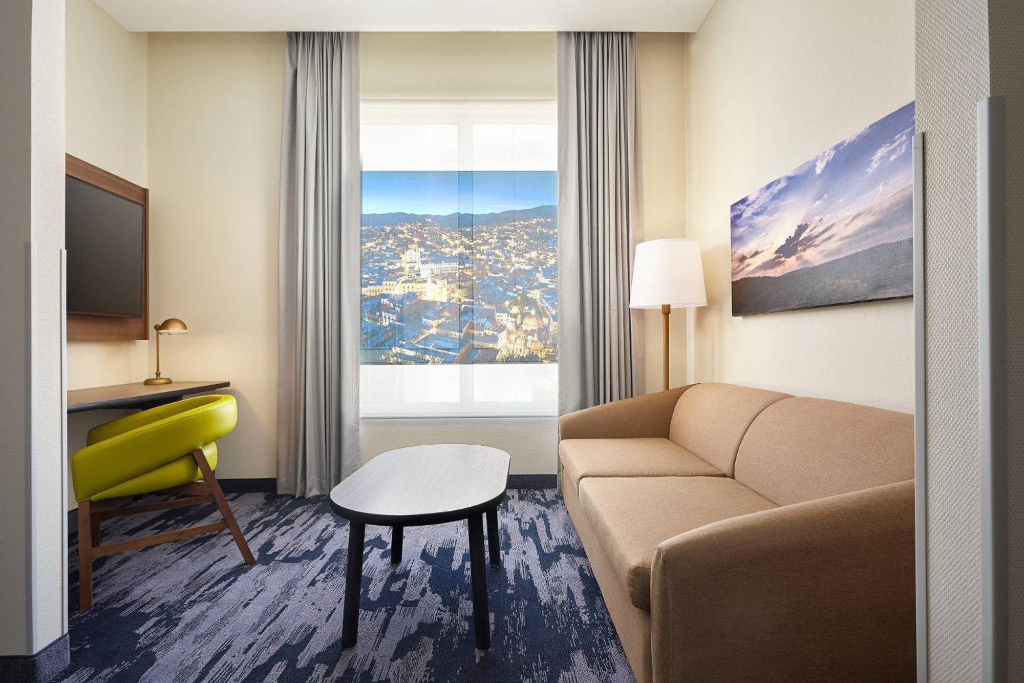 Fairfield Inn & Suites Silao Guanajuato Airport Dış mekan fotoğraf